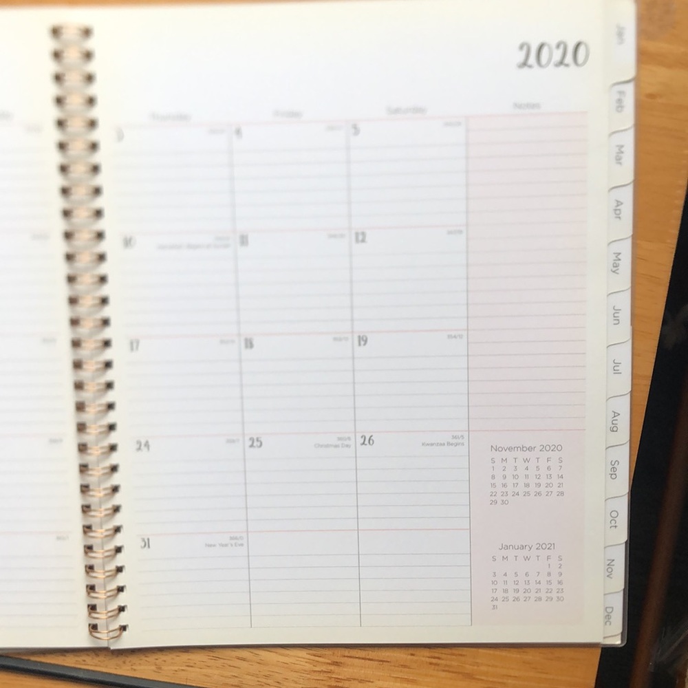 Planner, never used - Picture 3 of 4